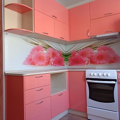 Угловая мини кухня. Кухонные гарнитуры в чите. Кухня рубцовск. Кухня рубцовск. Кухонный гарнитур по индивидуальным размерам.