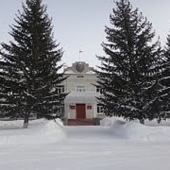 Р н тальменка. Тальменка алтайский край площадь. Тальменка алтайский край достопримечательности. Школа 3 тальменка алтайский край. Поселок тальменка алтайского края.