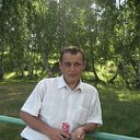 Олег Коннов