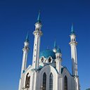 Петя Караев