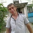 Дмитрий Овчаров