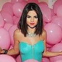 Selly GoMeZ