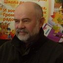 Виктор Сухов