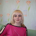 Юлия Елизарова
