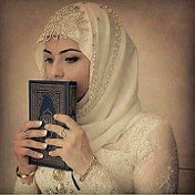 Muslima kiz Madina Alimova