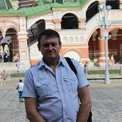 Олег Сарычев