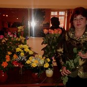 Елена Комарова