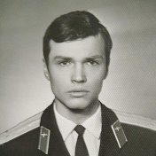 Виктор Иванов