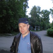Юрий Лобанов
