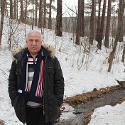 Валерий Петров