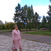Лариса Кирсанова