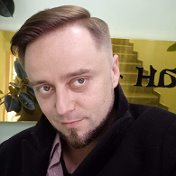 Дмитрий Голуб