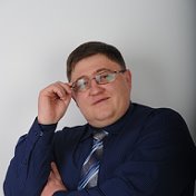 Юрий Иванов