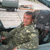 Олег Леонов