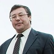 Константин Максимов