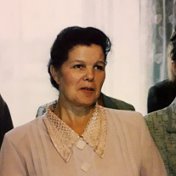 Нина Исакова (Шевелёва)