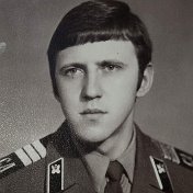 Евгений Романов