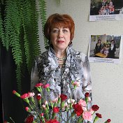 Людмила Власенкова