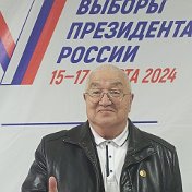 Александр Спирин