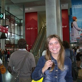 Фотография "Это я в аэропорту в Цюррихе 15 сентебря 2006:-)"