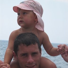 Фотография "Ялта 2008, я и Ника на море."