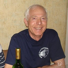 Фотография "Я собственной персоной-пенсионер со стажем, 2009г
В гостях у МАМЫ.  г. Касимов, "