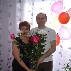 Фотография "мое день рождения 
16 апреля 2006 год
рядо муж Сергей"