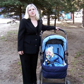 Фотография "Я с сынулей. Апрель 2005г."