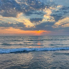 Фотография "Морэ Морэ мир Бездоннный тихий шелест Волн прибрежных"