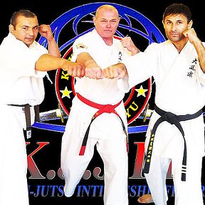 Фотография "kiyakushinkaykan karate_do sport ustalari uzbekstonli ustozlar"