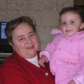 Фотография "2011 год с внучкой"