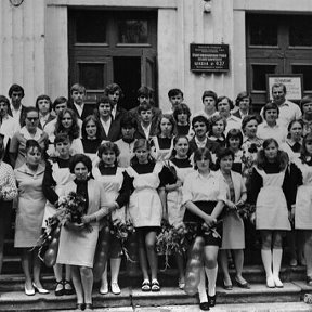 Фотография "  Последний звонок 1975г."