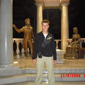 Фотография "В Красноярске! Около памятника, в центре города!"