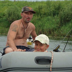 Фотография "я рыбачу с дядей "