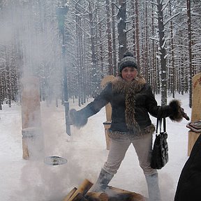 Фотография "Греюсь у костра - братьев 12-ти месяцев"