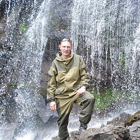 Фотография " Водопад девичьи косы, ущелье Терскол"