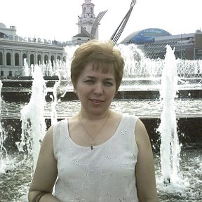 Фотография "На площади Европы июнь 2008"