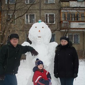 Фотография "Рождество 2008г.
Я моя жена Анна и сын-Андрюшка"