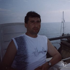 Фотография "Это я в Ялте, 2004 г."