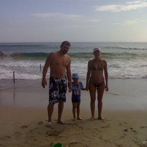 Фотография "Мы с женой и сыном на море 2007г"