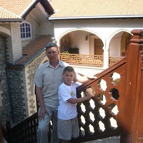 Фотография "Мы с сыном в монастыре КИКОС на Кипре
"
