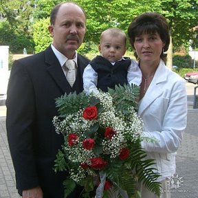 Фотография "я моя жена и внук леон"