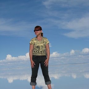 Фотография "Высокогорное соляное озеро *Solar de uyuni*. Соль и вода. Боливия 2008."