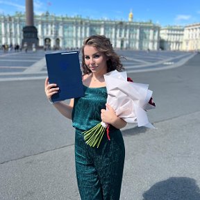 Фотография "Бакалавр «Международные отношения»👩‍🎓"