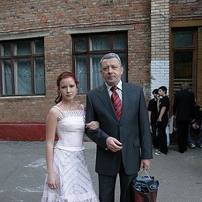 Фотография "Я с дочкой на выпускном"