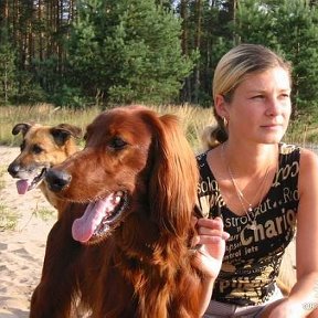 Фотография "Я и мои любимые питомцы. фотография сделана на природе в Рязанской области в 2005 году."