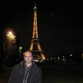 Фотография "Я в Париже :-Р"