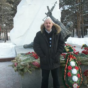 Фотография "На возложении у памятника 15 февраля 2012г."