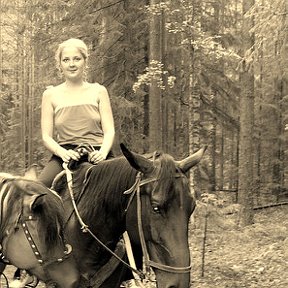 Фотография "Я и принцесса, и принц на коне."