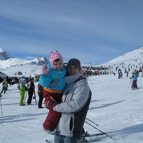 Фотография "Домбай, 2009 год, я и дочка"